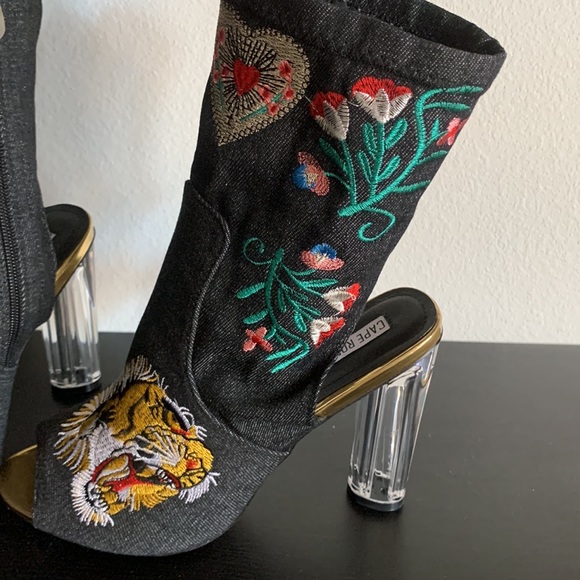 Cute booties by Cape Robbin - Picture 2 of 3